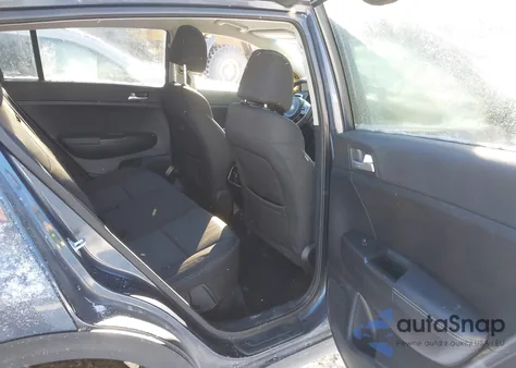 2017 Kia Sportage Lx z USA, uszkodzony, nr VIN KNDPMCACXH7280882